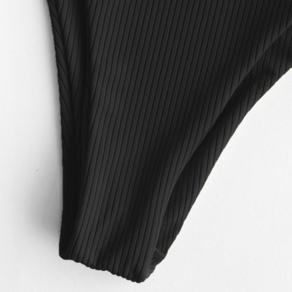 Black Ribbed Bikini Set - Picture 4 of 7